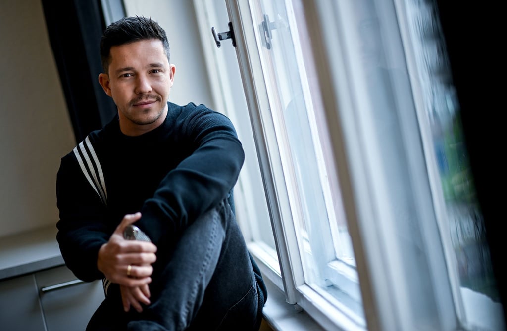 Nico Santos spricht übers Vatersein: „Bis jetzt alles noch sehr entspannt“