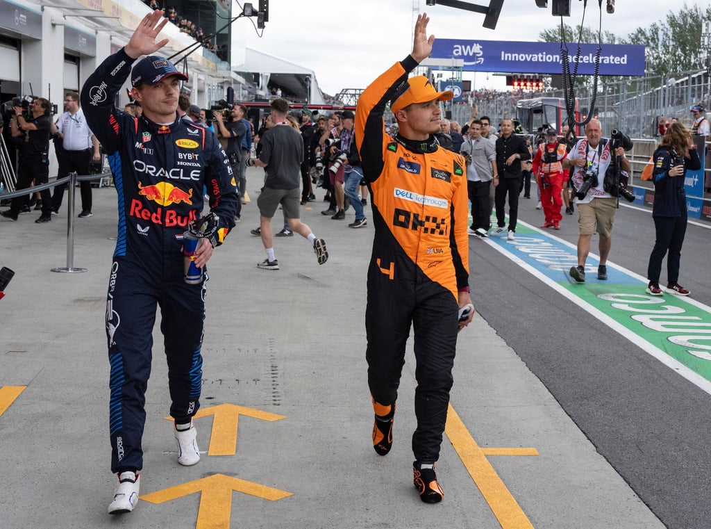 Max Verstappen (l) und Lando Norris.