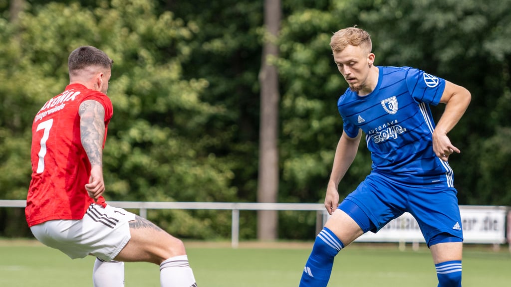 Dölaus Stürmer Justin Kreideiweiß erhielt bei seinem Jugendverein Hallescher FC eine Bewährungschance als Probespieler.