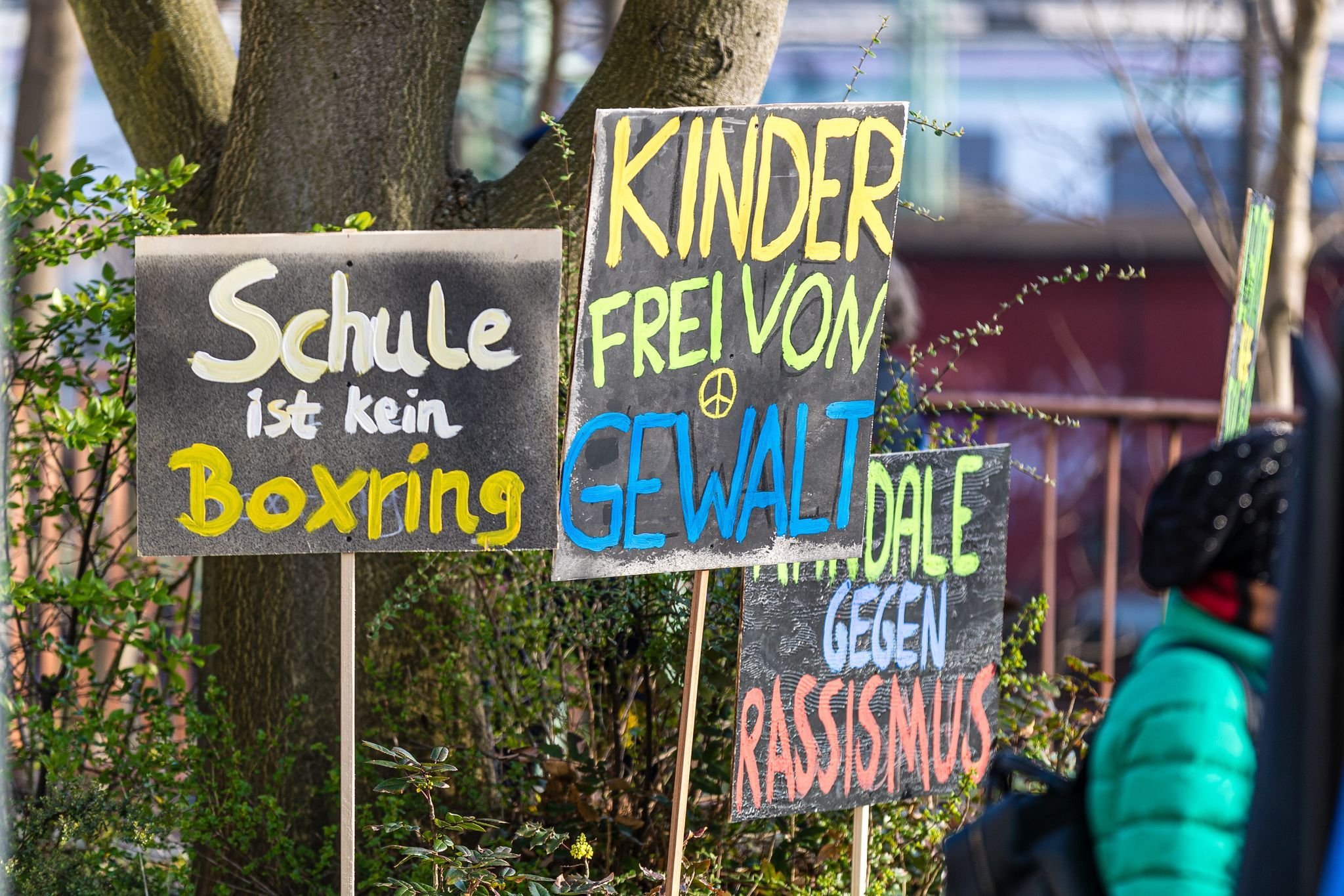 Kampf gegen Diskriminierung: „Schulen ohne Rassismus“ in Brandenburg ...