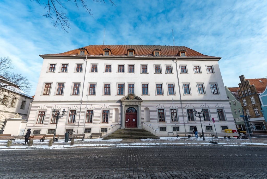 Am Landgericht Lüneburg beginnt ein Prozess gegen 37-Jährigen aus dem Kreis Celle wegen Mordes an seiner Ex-Freundin. (Symbolbild)