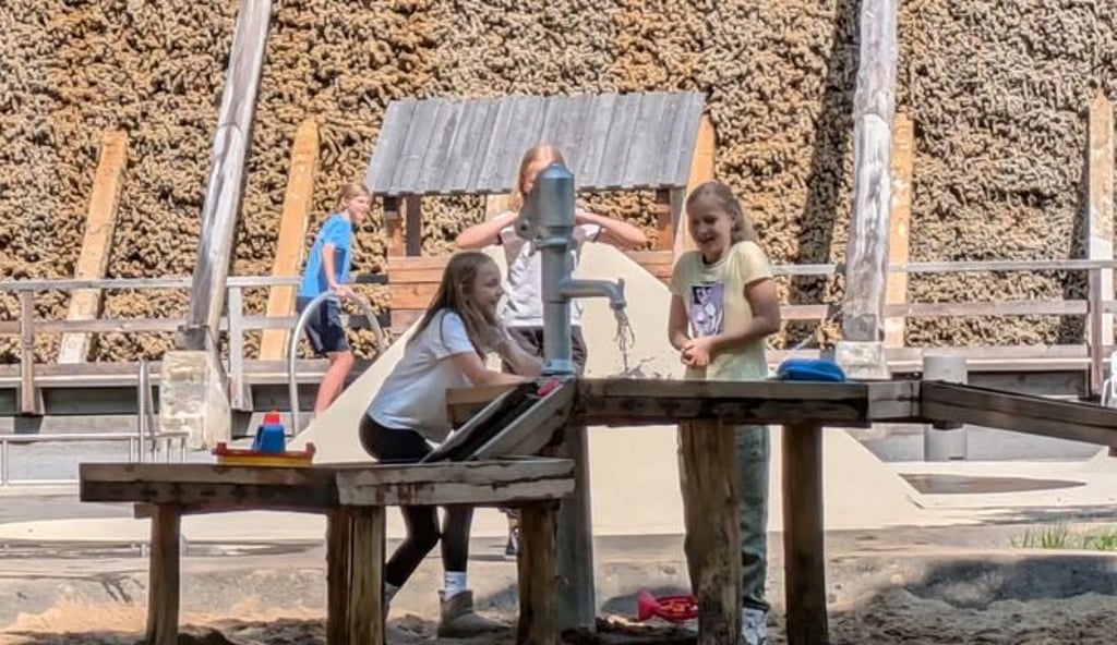 Falls es heiß wird, sorgen die Wasserspiele auf der Laga für Erfrischung.