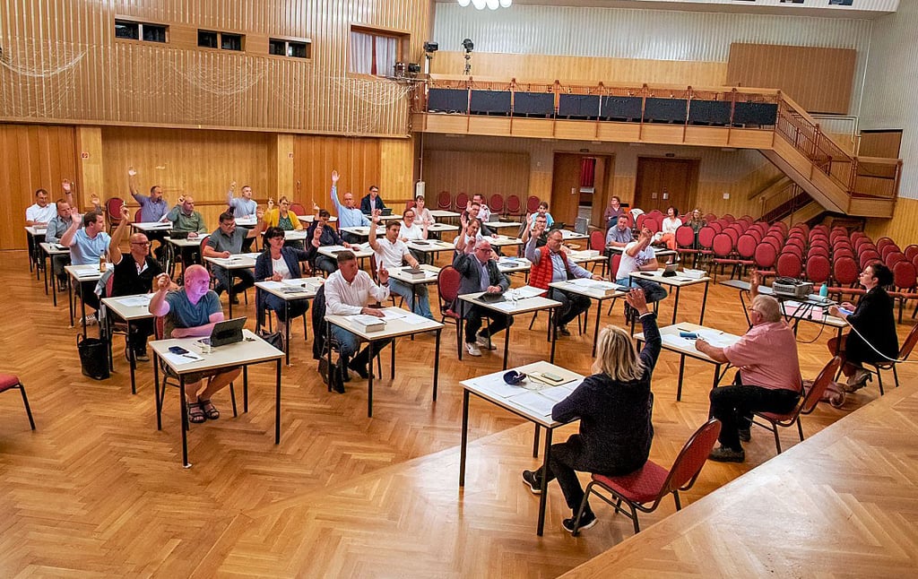 Im Bürgerhaus in Wetzendorf kam am Mittwoch der neu gewählte Verbandsgemeinderat Unstruttal zu seiner konstituierenden Sitzung zusammen.