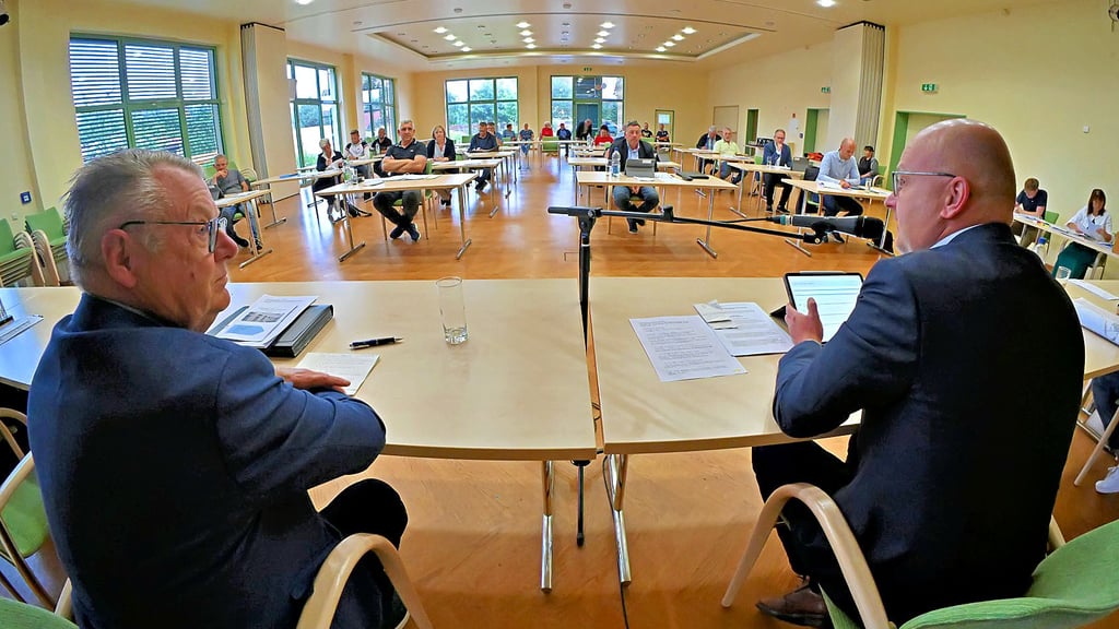 Die erste Sitzung: Der Seeland-Stadtrat hat sich konstituiert.