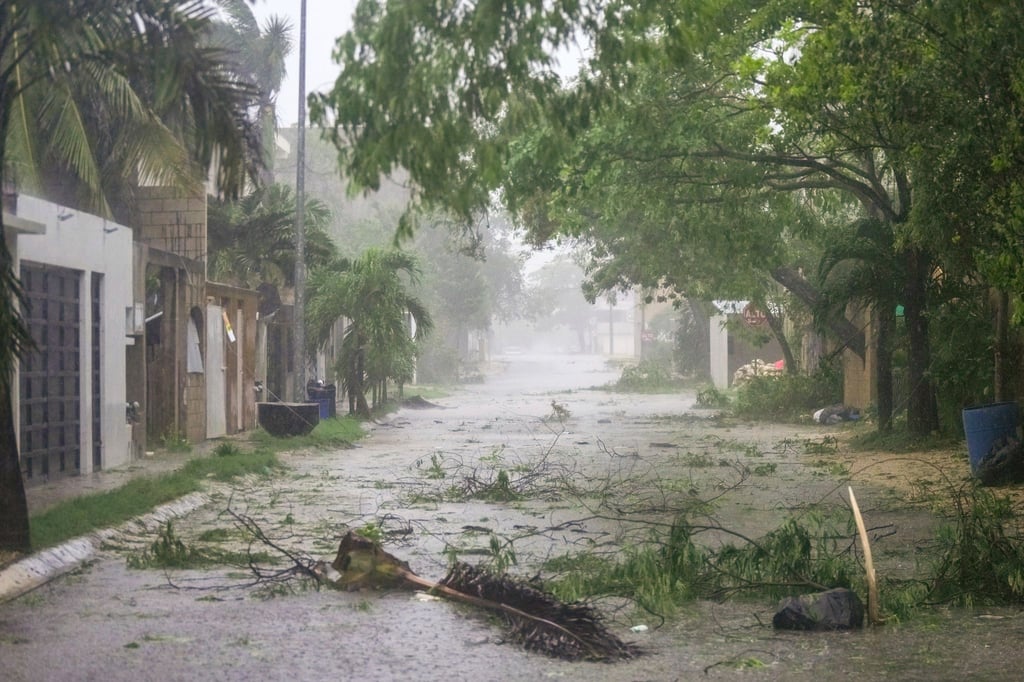Über Land auf der mexikanischen Halbinsel Yucatán schwächte „Beryl“ ab.