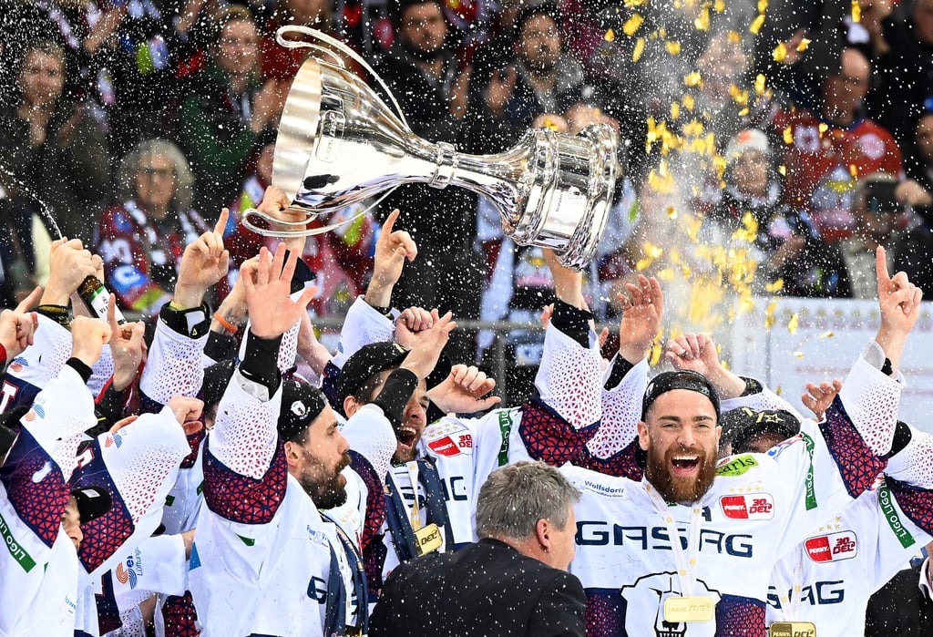 Meister Eisbären Berlin startet am 20. September in Köln in die neue DEL-Saison.