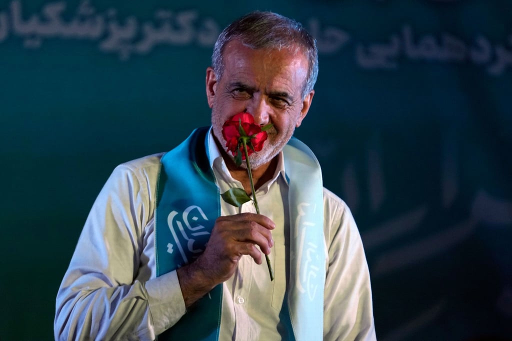 Peseschkian warb im Wahlkampf vor allem mit bürgerlichen Positionen. (Archivbild)