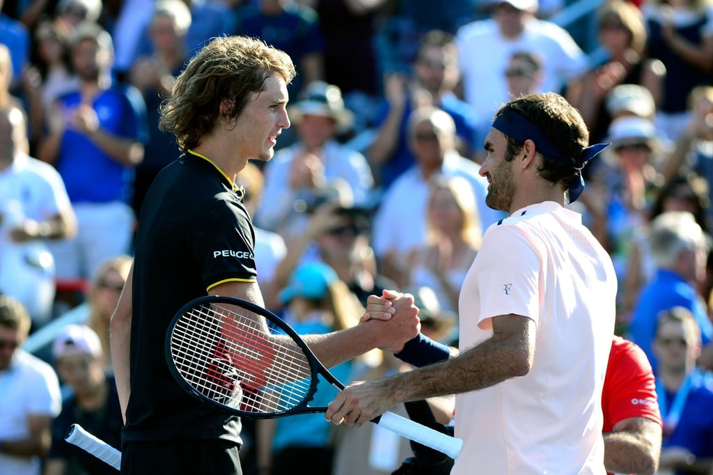 Der frühere Tennis-Star Roger Federer traut Olympiasieger Alexander Zverev einen Wimbledon-Coup zu.