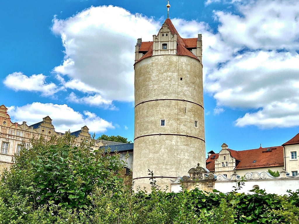 Der Eulenspiegelturm auf dem Schlossgelände in Bernburg ist weiterhin geschlossen.