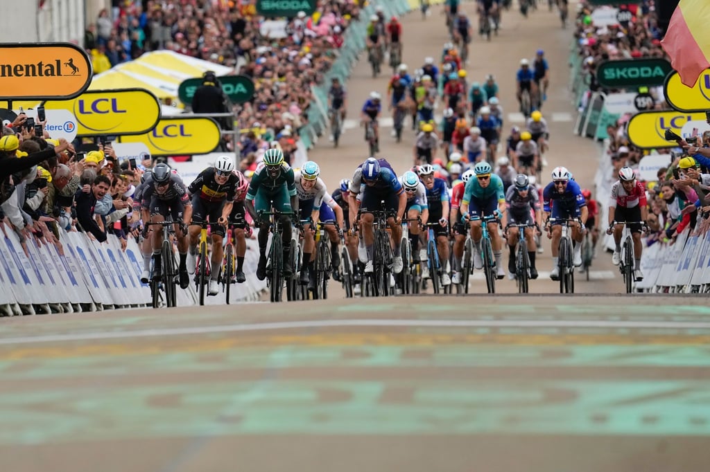 Während die aktuelle Frankreich-Tour vor schlimmen Vorfällen verschont blieb, erschütterte der Tod von Andre Drege während der Österreich-Rundfahrt die Radsportwelt.