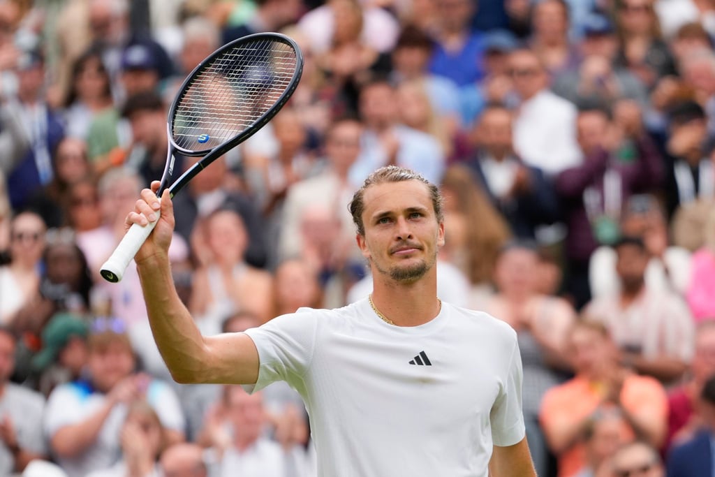 Steht im Achtelfinale von Wimbledon: Alexander Zverev.