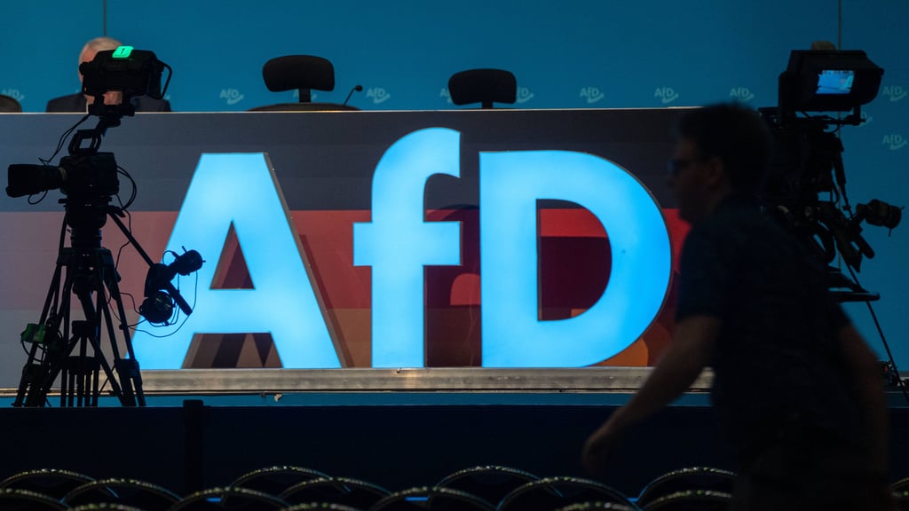 Sachsen-Anhalts AfD lässt 120 Sitze in Kommunalparlamenten unbesetzt.