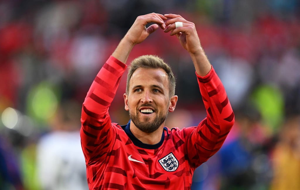 Harry Kane scheint sich nach seiner Auswechslung gegen die Schweiz wegen Krämpfen gut erholt zu haben.