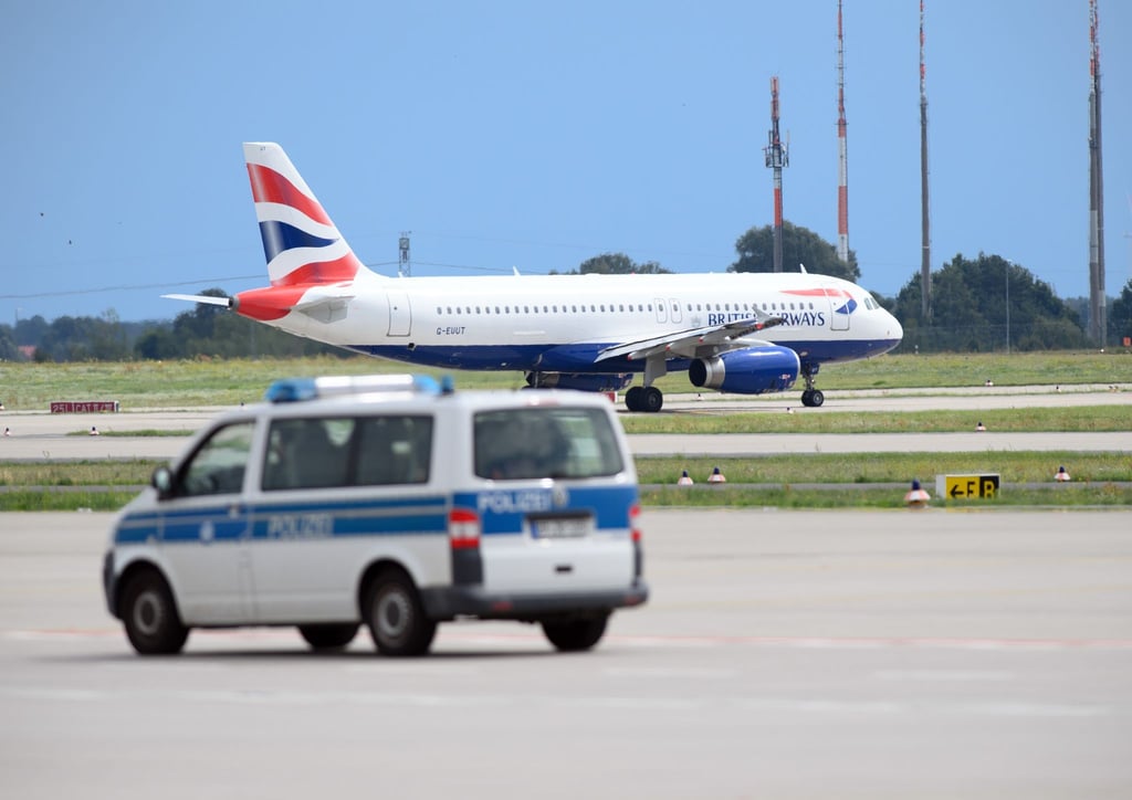 Am Flughafen BER geplant: ein Ein- und Ausreisezentrum für Flüchtlinge (Archivbild).