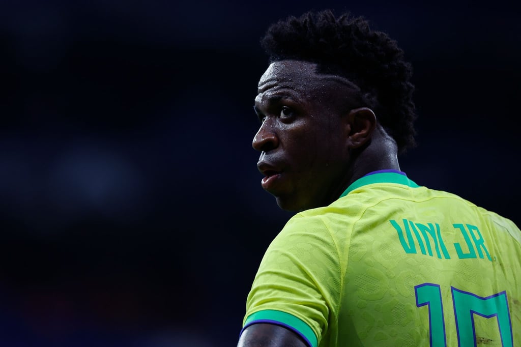 Vinicius Júnior entschuldigt sich nach dem frühen Copa-Aus: „Ich habe daran versagt, mir zwei vermeidbare Gelbe Karten abzuholen.“