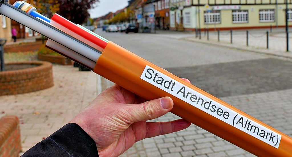 Der Glasfaserausbau innerhalb von Arendsee nimmt wieder Fahrt auf.