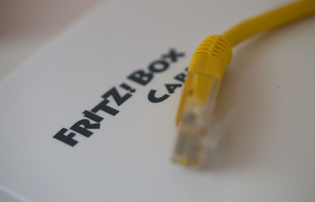 Viele haben eine Fritzbox zu Hause. Nun übernimmt der Investor Imker Capital die Mehrheit der Herstellerfirma AVM. (Archivbild)