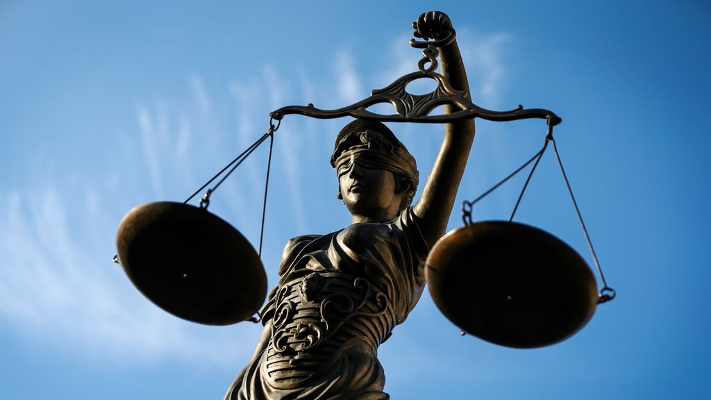 Die Strafe des Angeklagten wurde zur Bewährung ausgesetzt.