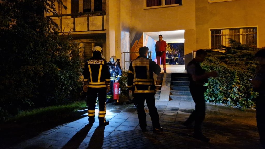 Wieder brannte ein Balkon in der Silberhöhe in Halle.