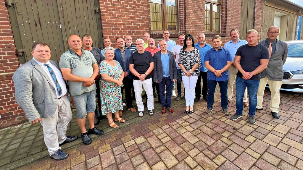 Der neue Stadtrat von Raguhn-Jeßnitz traf sich zur konstituierenden Sitzung in der Raguhner Begegnungsstätte.