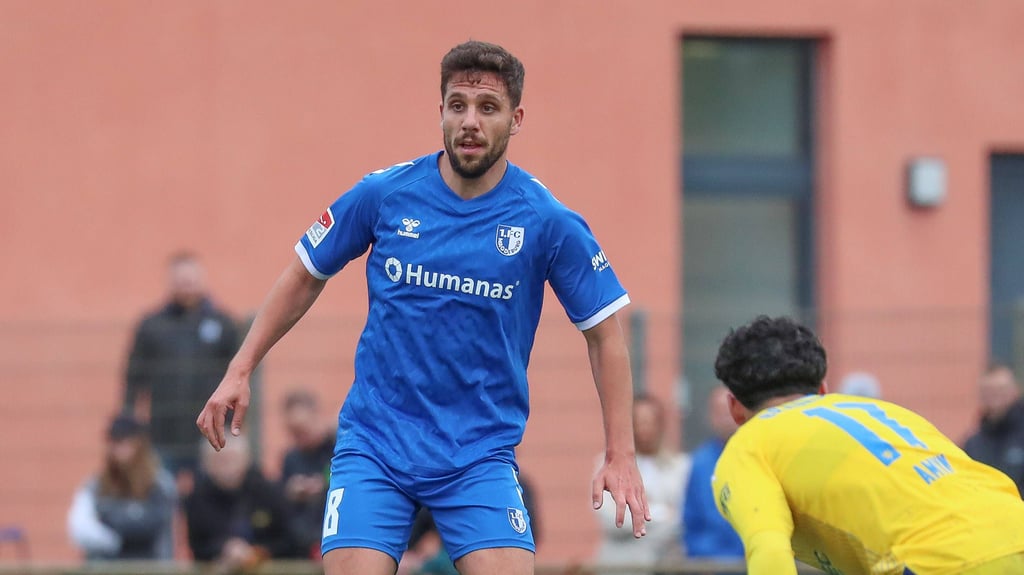 Ahmet Arslan wird offenbar nicht zu Rot-Weiss Essen wechseln. Spieler und 1. FC Magdeburg können sich nicht auf eine Abfindung einigen.