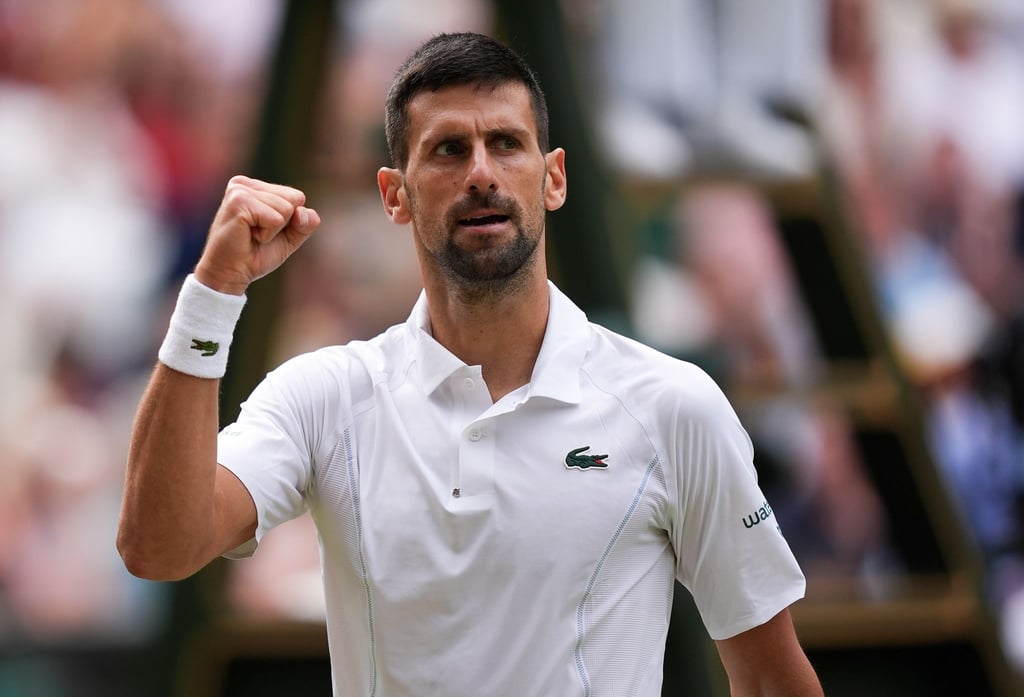 Novak Djokovic ist zum zehnten Mal in das Finale von Wimbledon eingezogen.