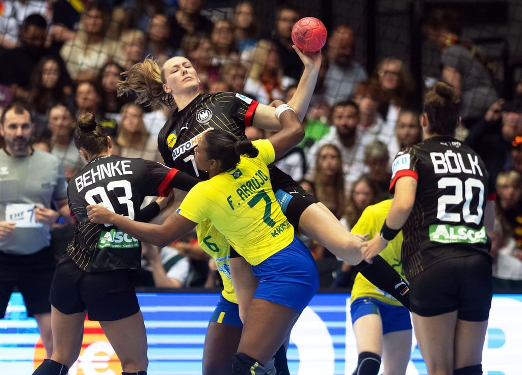 Olympia-Test: Handballerinnen tun sich enorm schwer gegen Brasilien