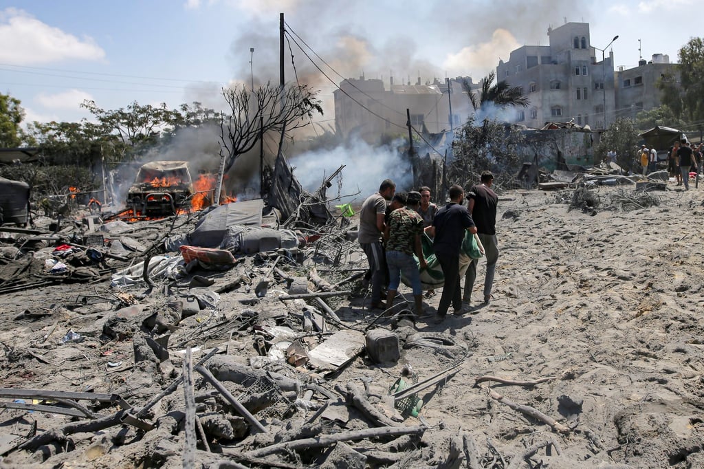 Laut der Hamas ist ihr militärischer Anführer bei dem Angriff nicht ums Leben gekommen.