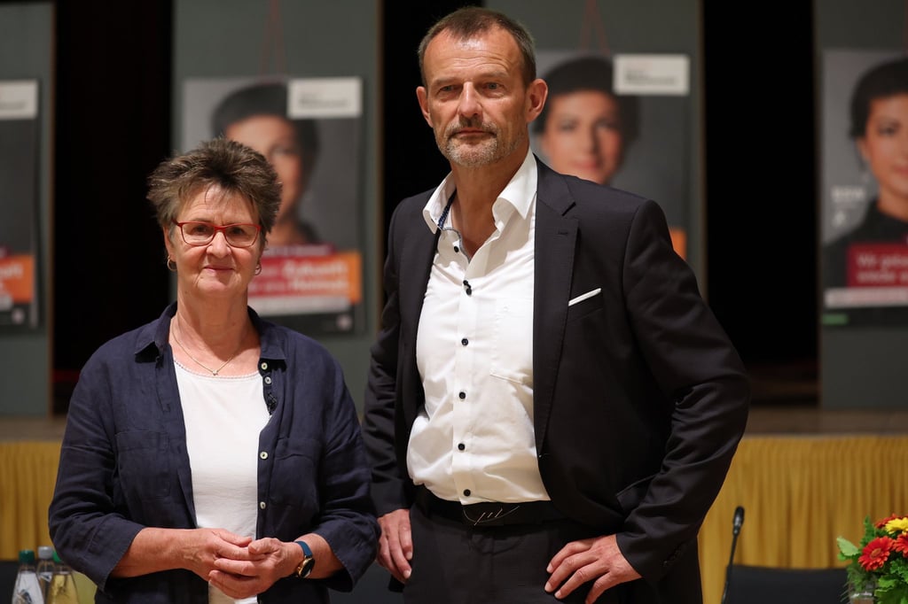 Die beiden Vorsitzenden des BSW Sachsen, Sabine Zimmermann und Jörg Scheibe, wollen mit ihrer Partei nach der Landtagswahl kein reiner Mehrheitsbeschaffer sein