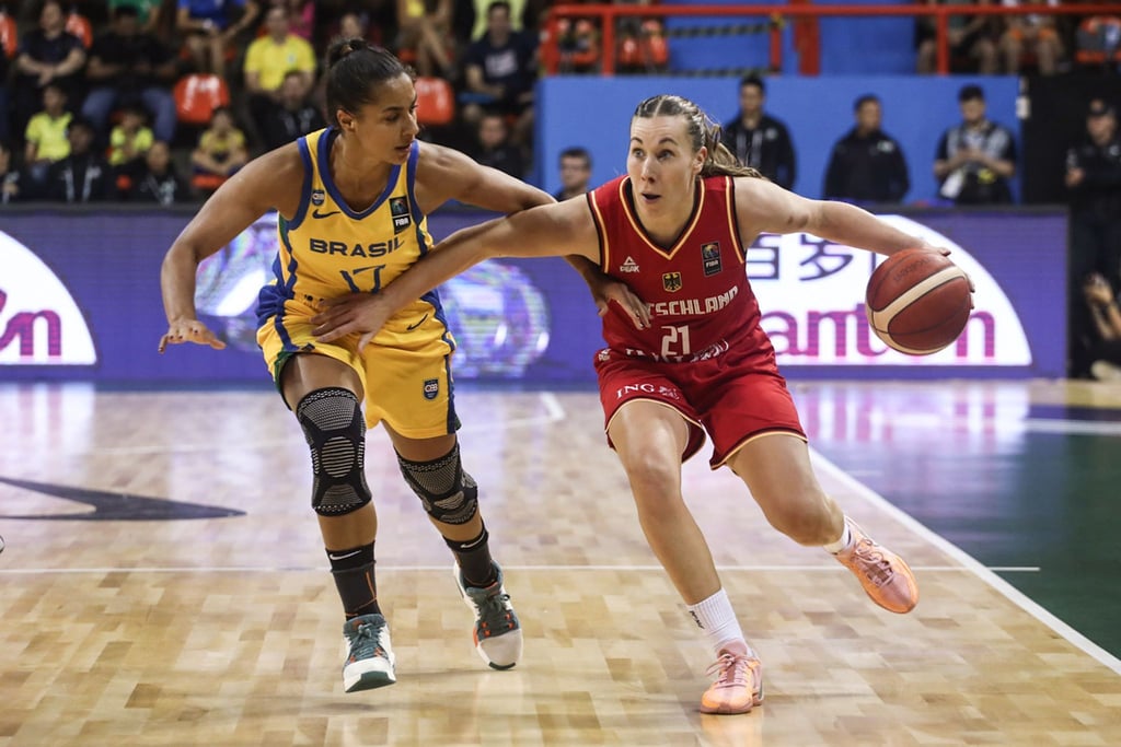 Die Basketballerin hat sich gleich zweimal für Olympia qualifiziert, spielt nun aber nur für das 3x3-Team.