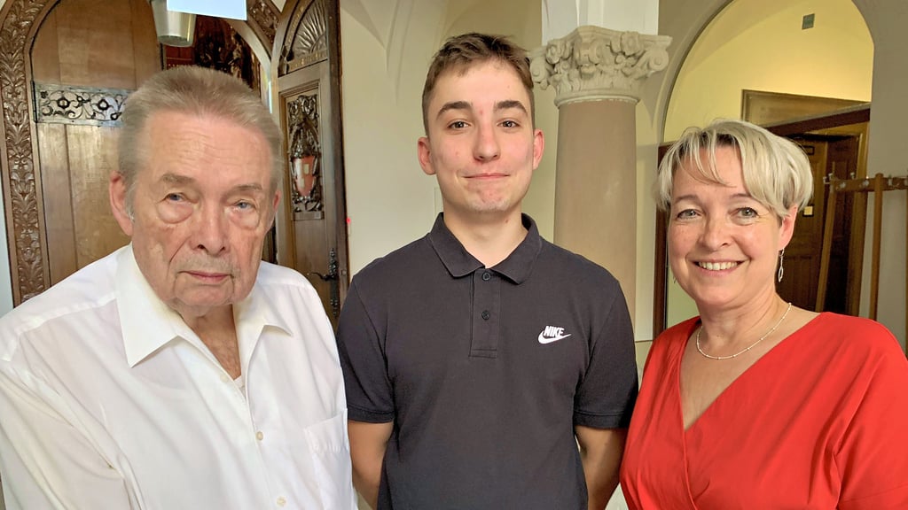 Besondere Konstellation in Köthen: Vater und Sohn von Bürgermeisterin ...