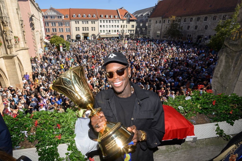 Erst Weltmeister, dann Fahnenträger? Schröder ist bereit für die Olympia-Ehre.