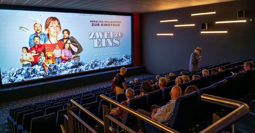 Kinosaal 1 ist bereit: Das Naumburger Cineplex ist eine Station der Kinotour des Films „Zwei zu eins“. Rund 100 Zuschauer wohnen der Vorführung bei.