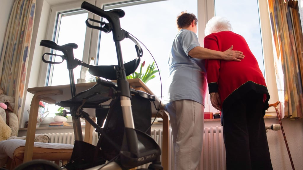 Mehr Überprüfungen haben zu mehr festgestellten Mängeln geführt: 1.145 Mängel wurden von der Heimaufsicht in Sachsen-Anhalt dokumentiert.