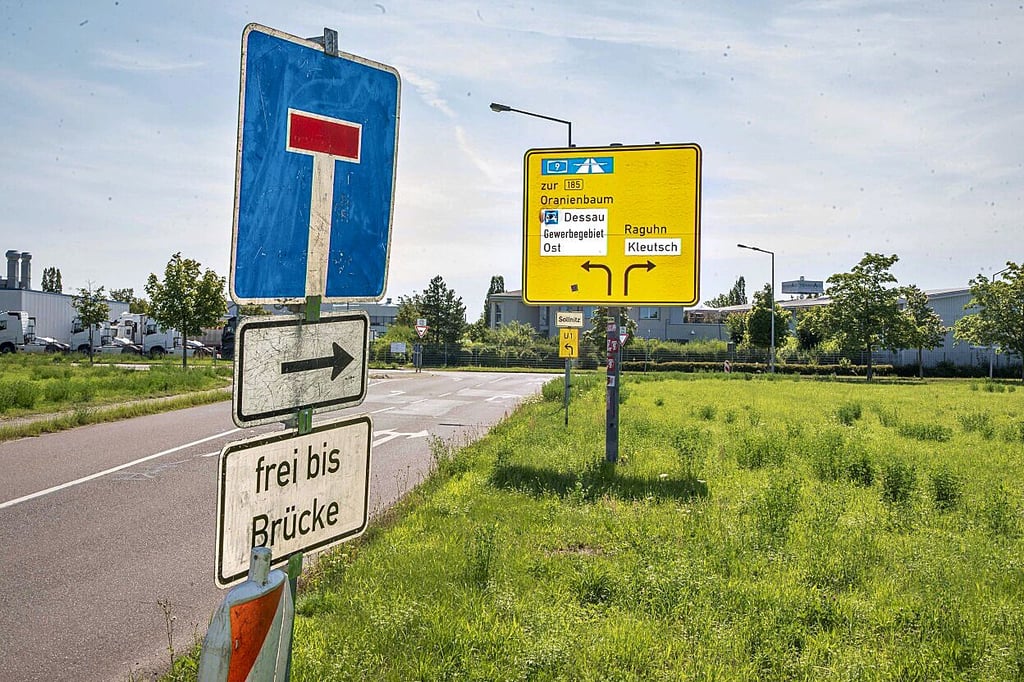 Die Brücke über die A9 in Richtung Kleutsch und Sollnitz wird ab Donnerstag gesperrt. Die Vorbereitungen laufen.