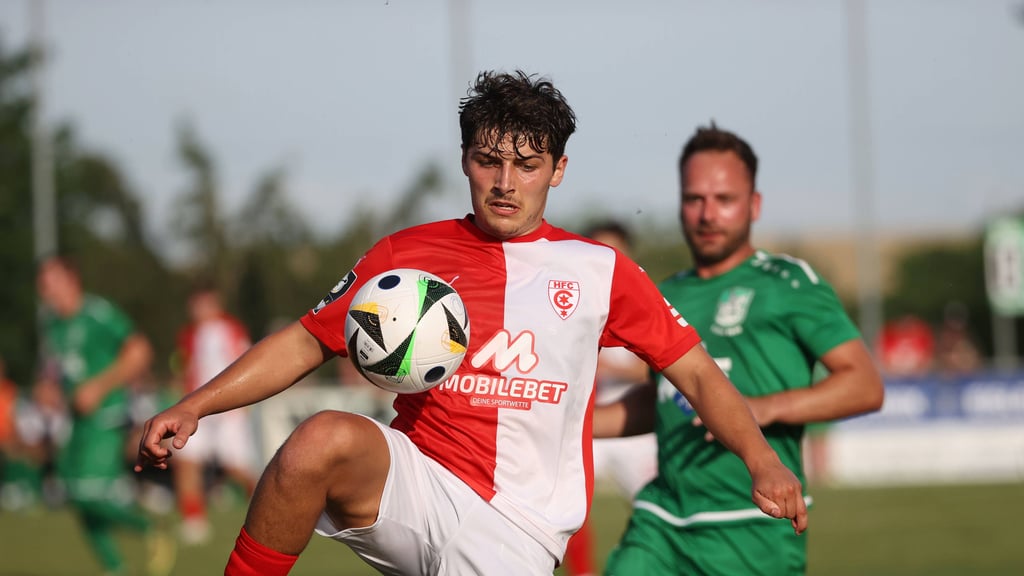 Joscha Wosz kam in den Testspielen auf Kurzeinsätze, muss um einen Stammplatz beim HFC kämpfen.