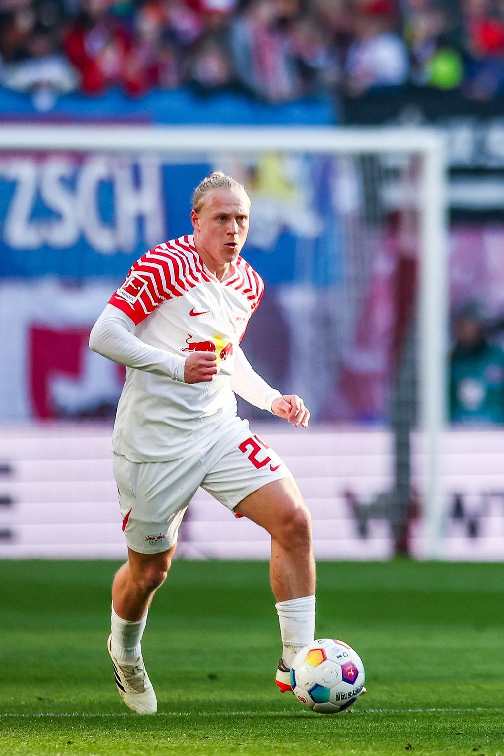Unerwartet schnell nach seinem Kreuzbandriss ist Xaver Schlager zurück im RB-Training.