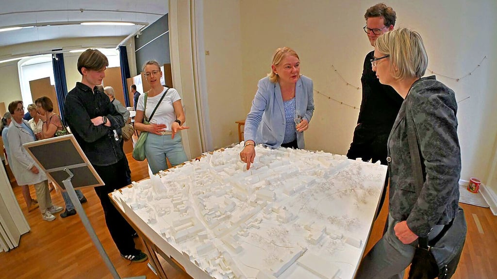 Die Ausstellung zur Ascherslebener Kulturinsel ist geschlossen. Doch die Diskussion um einen möglichen Museumsneubau geht weiter.