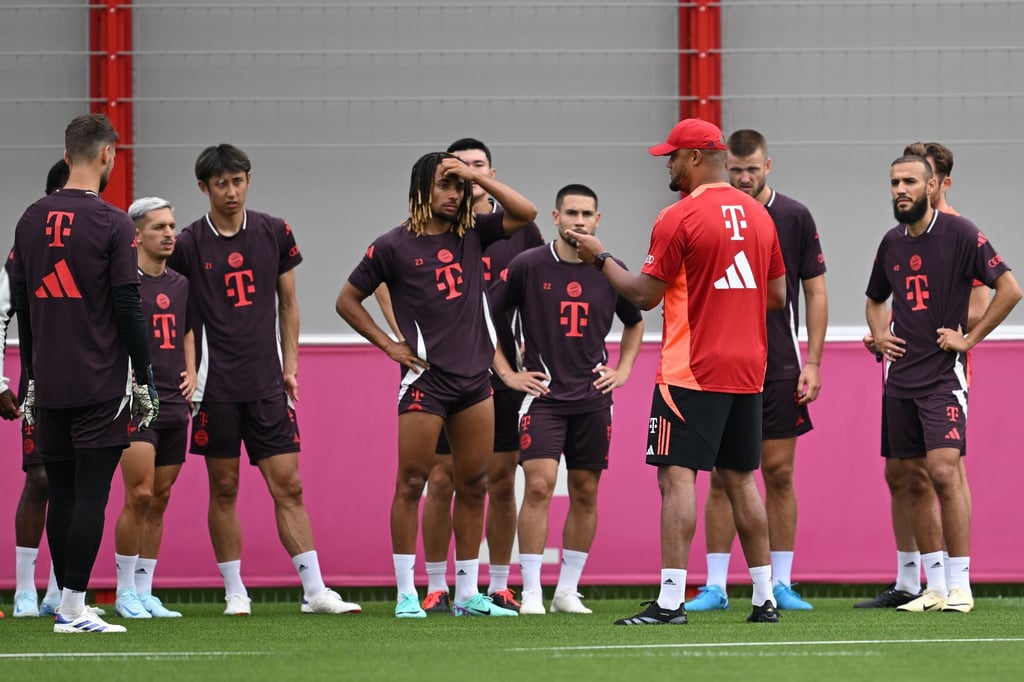 Vincent Kompany leitete am Mittwoch sein erstes Bayern-Training.
