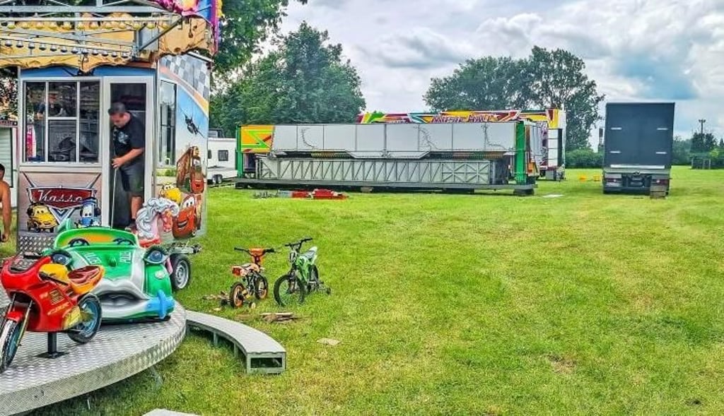 Festplatz AxienDer Schaustellerbetrieb Schmidt und zahlreiche Verpflegungsstände sorgen auf dem Festplatz Axien am Wochenende für die Umrahmung.