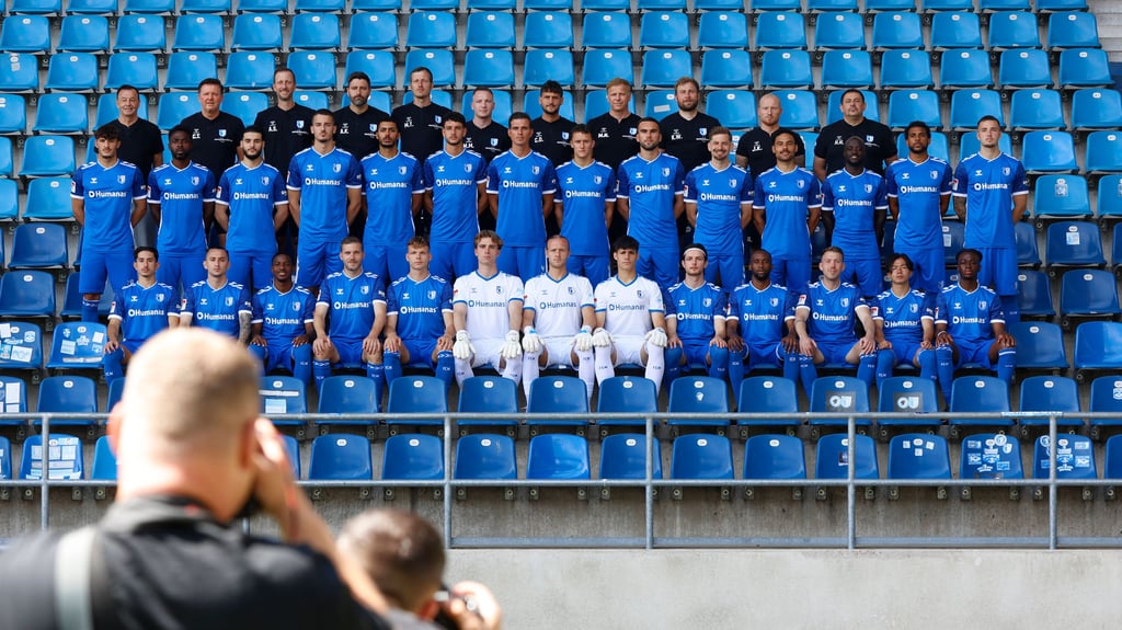 Auf dem offiziellen Mannschaftsfoto des 1. FC Magdeburg von Mitte Juni fehlt Marc-André Jürgen noch. Der 24-Jährige aus dem Oberliga-Team gehört aber zum Profikader dazu.