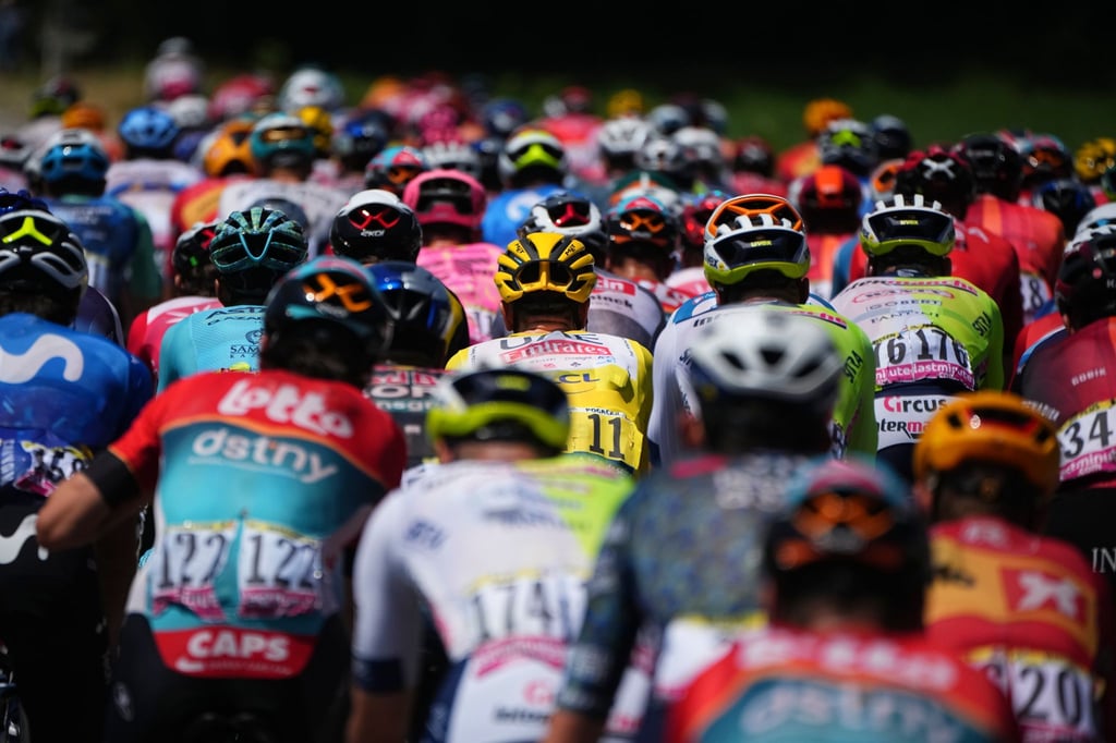 Der Streamingdienst Netflix hat die Ausstrahlung der dritten Staffel zur Tour de France bekanntgegeben.
