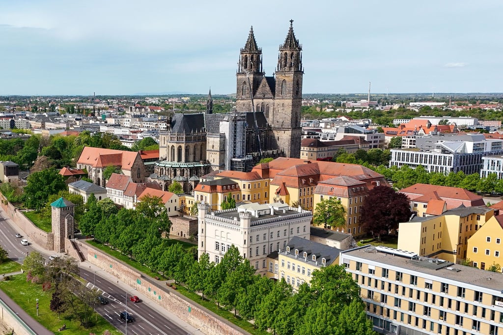 Die Stadtverwaltung lässt alte Festungsmauern unter dem Magdeburger Ring sichern. (Archivbild)