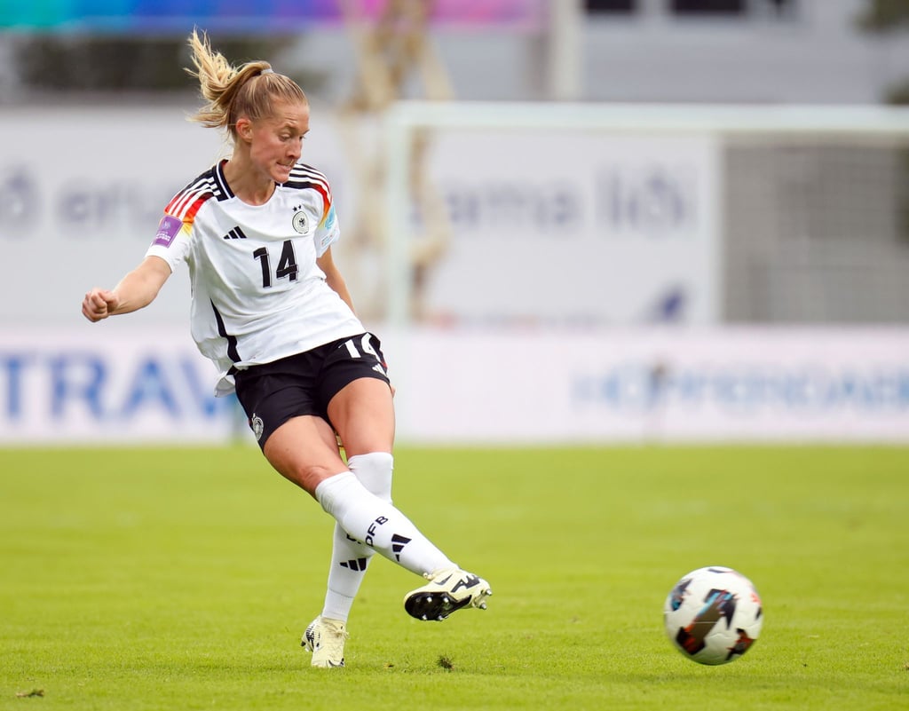 Janina Minge wurde nach der Verletzung von Lena Oberdorf in den Kader für das olympische Fußballturnier berufen. (Archivbild)