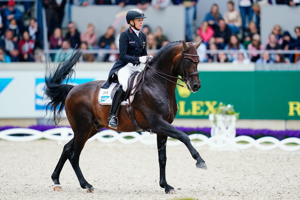 Ingrid Klimke fällt für Olympia aus.