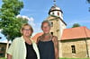 Maria Parr (rechts) tritt als Ortsbürgermeisterin von Wohlsdorf in die Fußstapfen von Hannelore Hausmann.