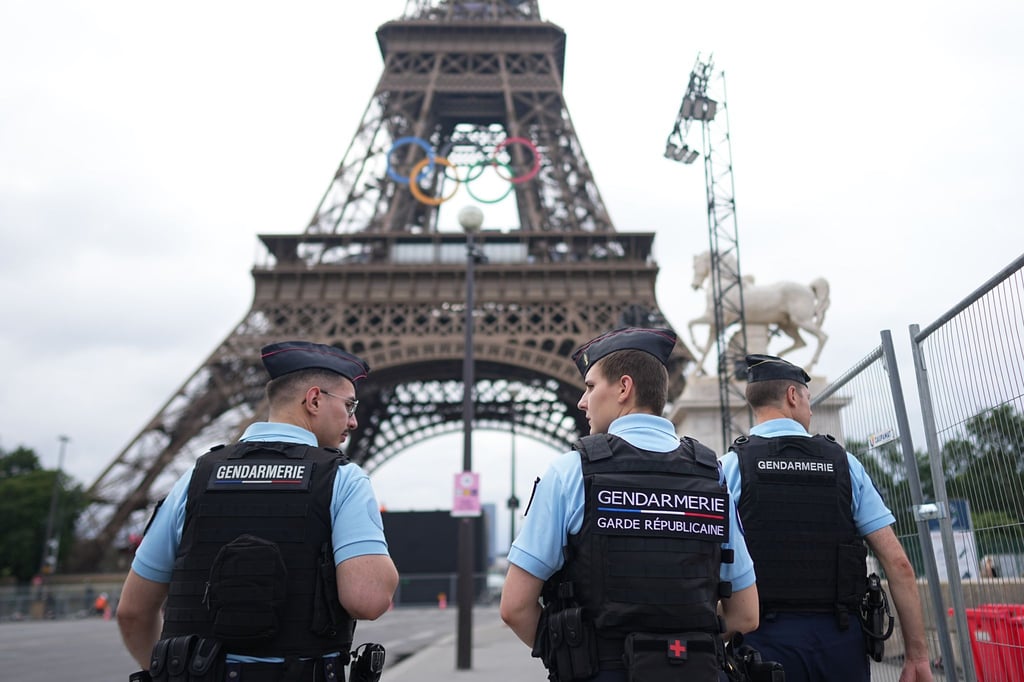 Vor dem Start der Sommerspiele ist die Polizeipräsenz in Paris deutlich erhöht worden.