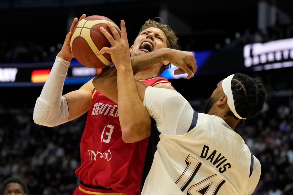 Wertvolle Bankspieler im Duell: Moritz Wagner und Anthony Davis.