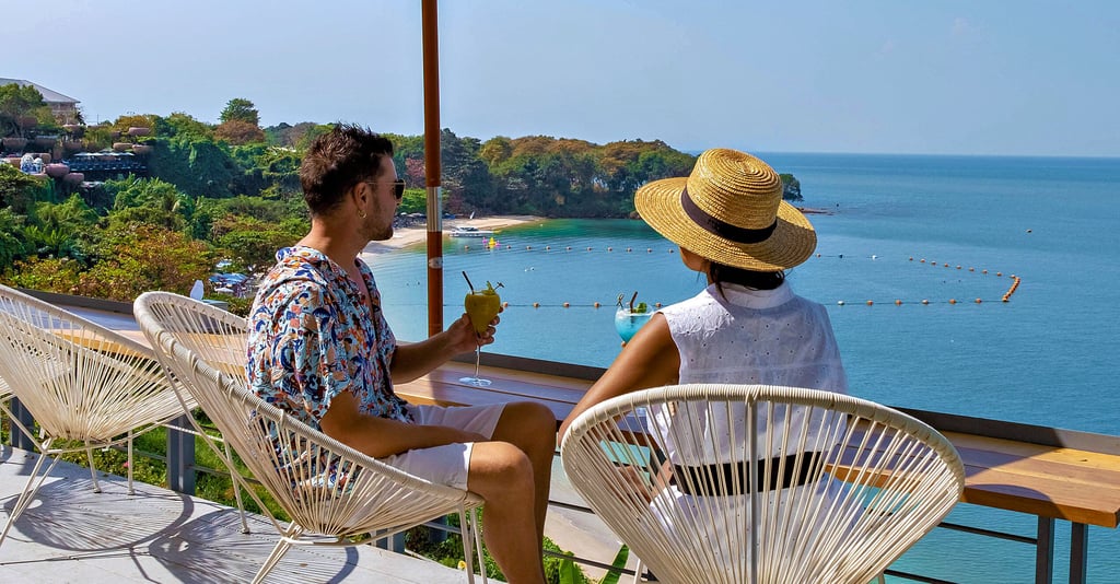 Eine entspannte Atmosphäre kann täuschen: Besonders zur Reisezeit gibt es viele Infektionskrankheiten, die sich Urlauber einfangen können. Ein Magdeburger Reise-Mediziner gibt Aufschluss darüber.