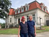 Madlen Heinich und Daniel Zschalig kauften das Gutshaus Großwirschleben 2017 und restaurieren es seitdem mit Liebe zum Detail.